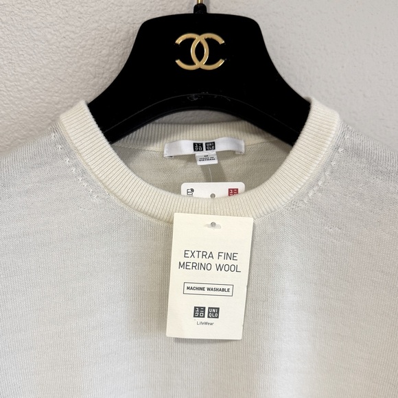 NWT 100% Cashmere Uniqlo White Crew Neck Long Sleeve Sweater Top - Picture 4 of 7